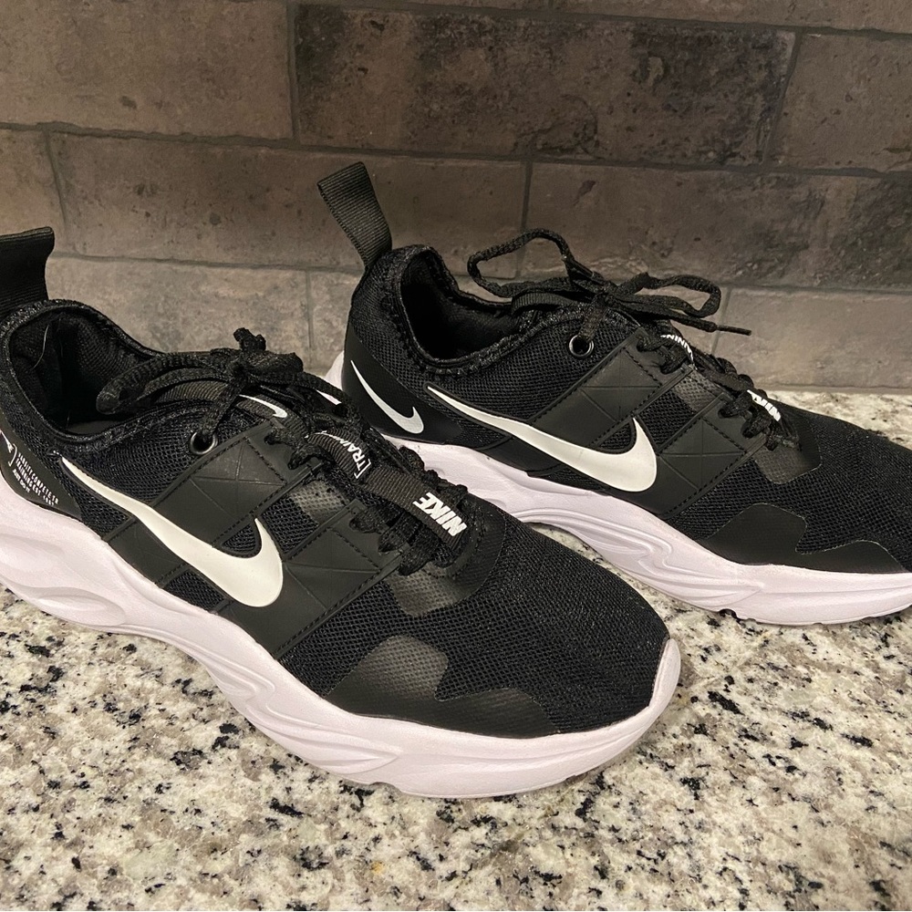 Nike Training Women’s Tennis Shoes - size 7 - Black and White